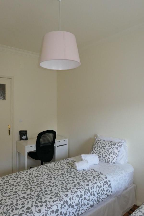 Ferias No Bairro Apartman Lisboa Szoba fotó